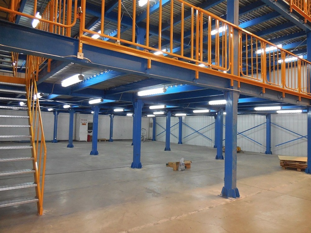Platform-Walkways And Handrail