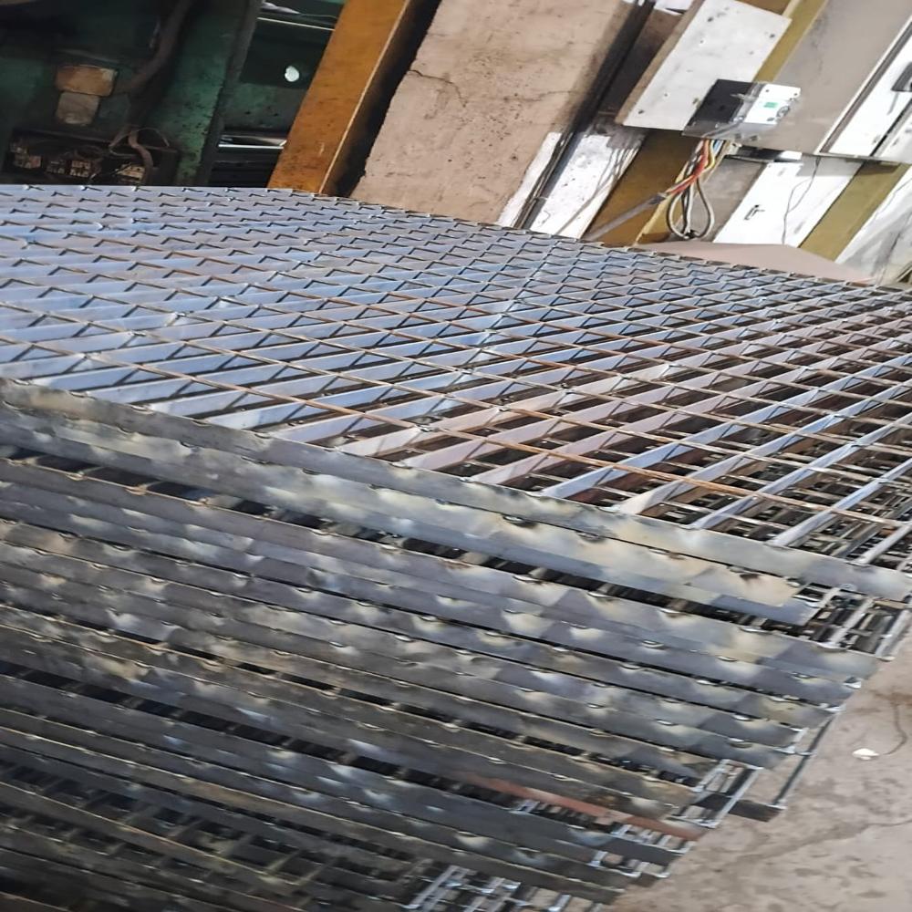 Press Locked grating