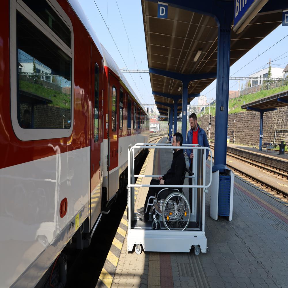 Platformlift Liftboy Type 4 Upto 1200 Mm - Material: Stainless Steel