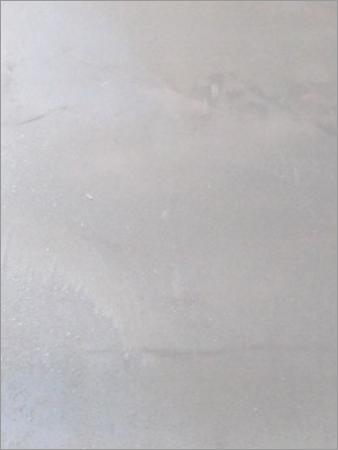 स्टेनलेस स्टील शीट्स 2डी फिनिश में (चौड़ाई 650 मिमी तक)