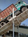 Hydraulic truck tippler