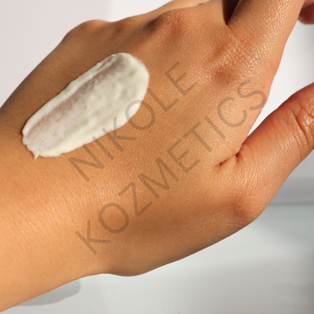Sun Expert Tinted Sunscreen - Attributes: Smudge Proof