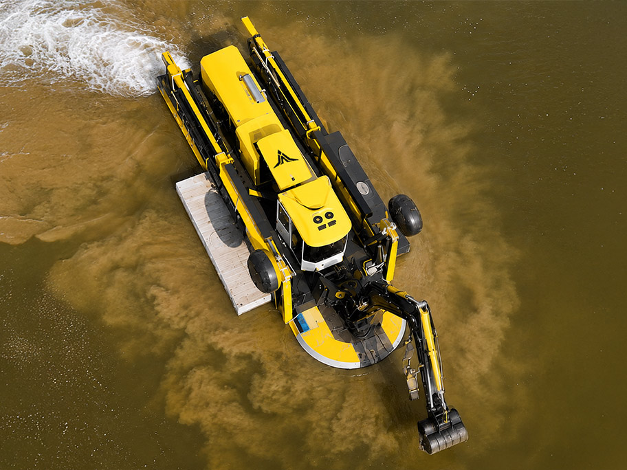 Multi-Function Amphibious Dredger | Varuna P
