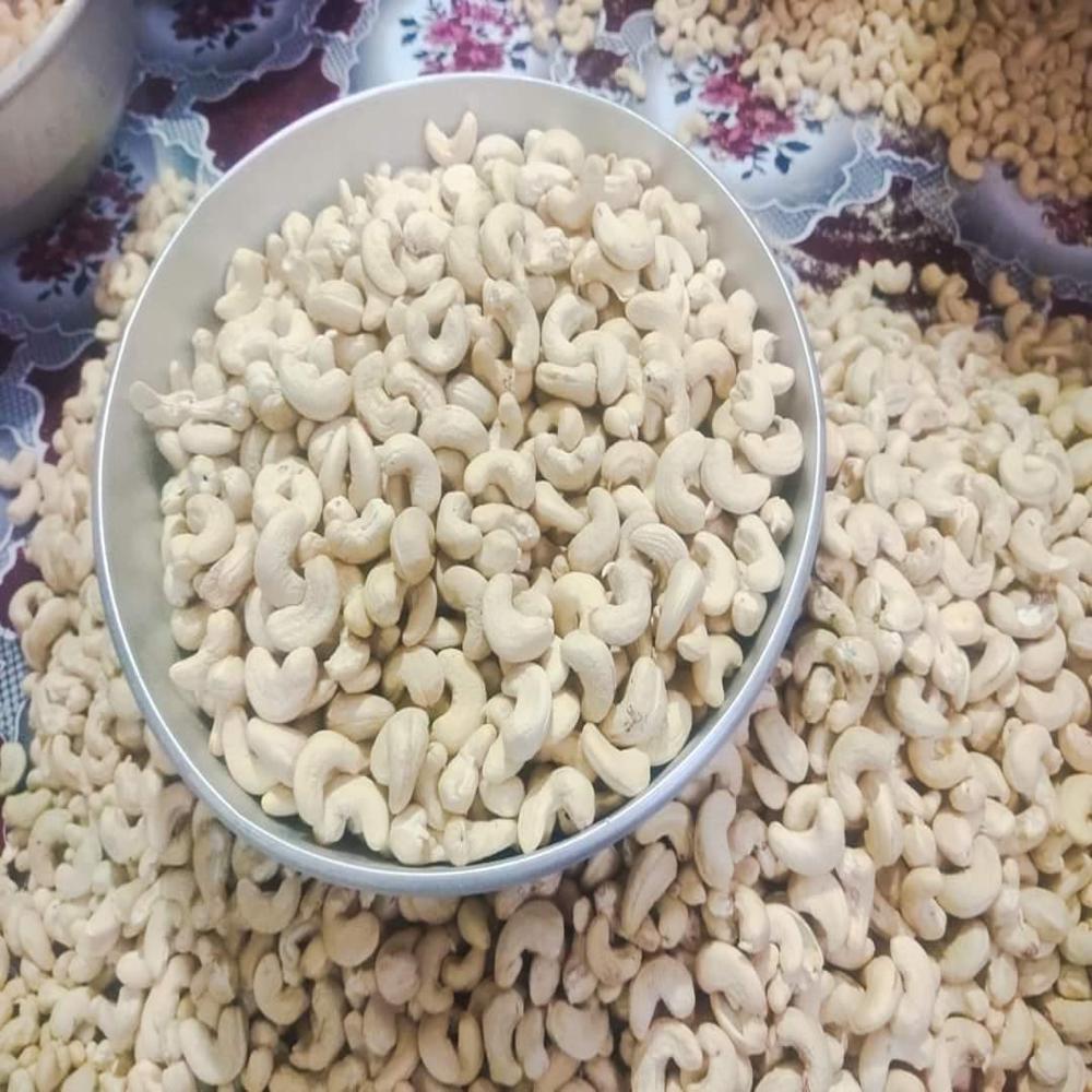 Cashew Kernal Half Broken