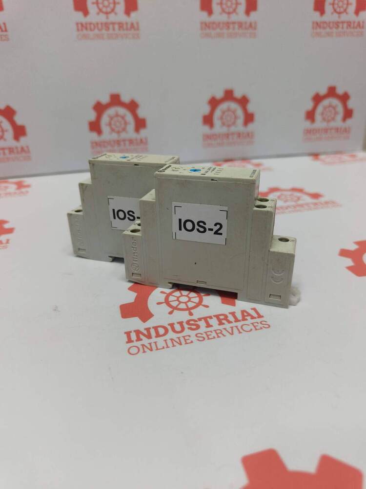 FINDER 80.11.0.240.0000  Highly Versatile, Multi-Voltage Modular Timer Relay