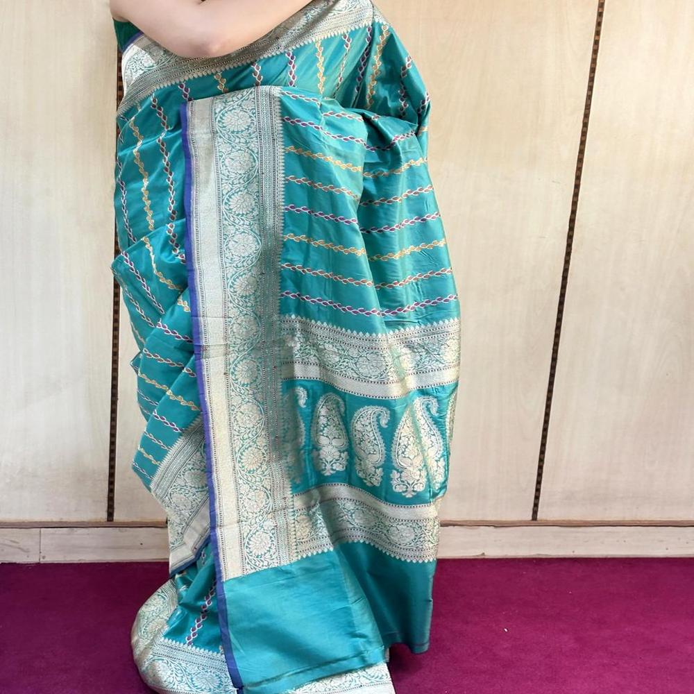 Rekhmeera Meena Saree