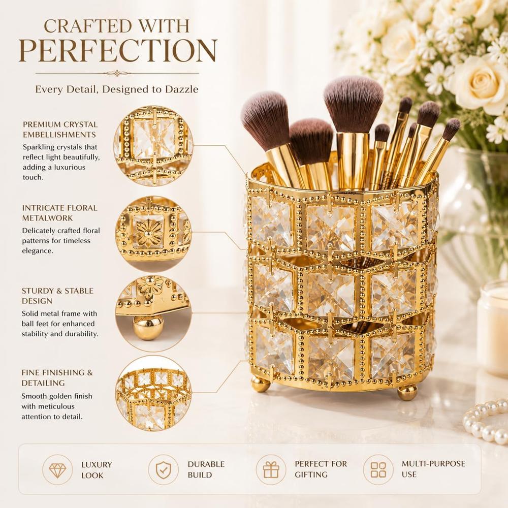 Heart Shape Makeup Holder - Color: Golden