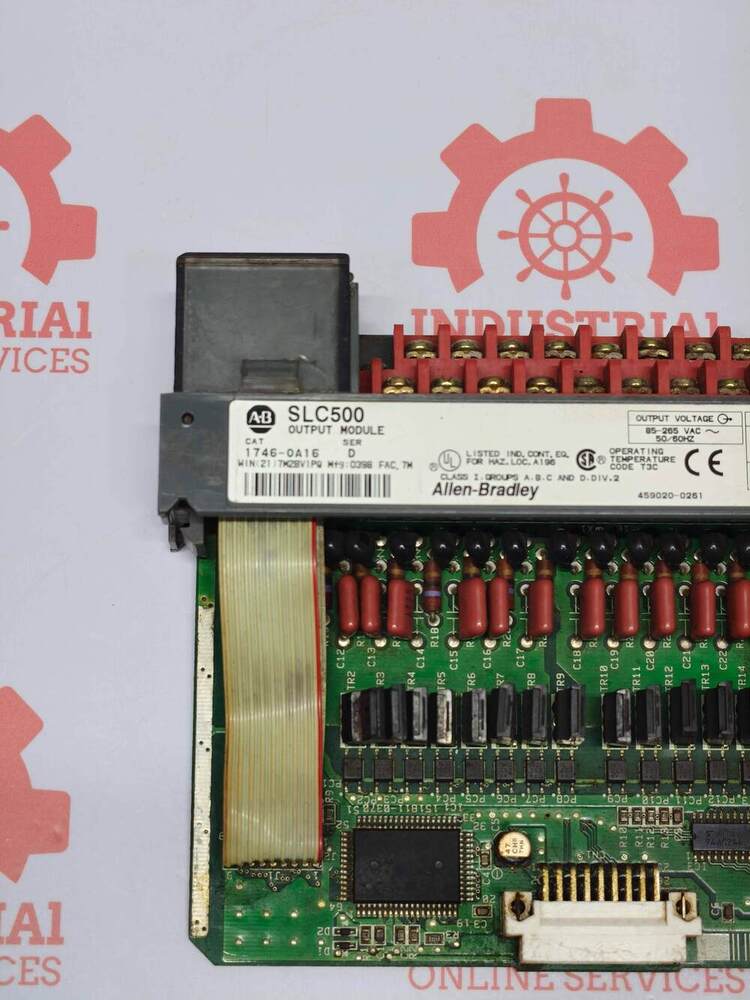 ALLEN BRADLEY 1746-OA16 16-Channel Digital AC Output Module