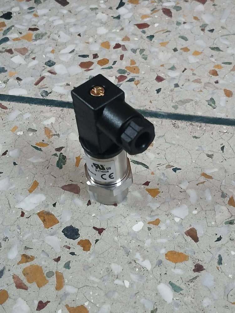 Setra 3100B0016G01B Pressure Transmitter 0-16 Bar