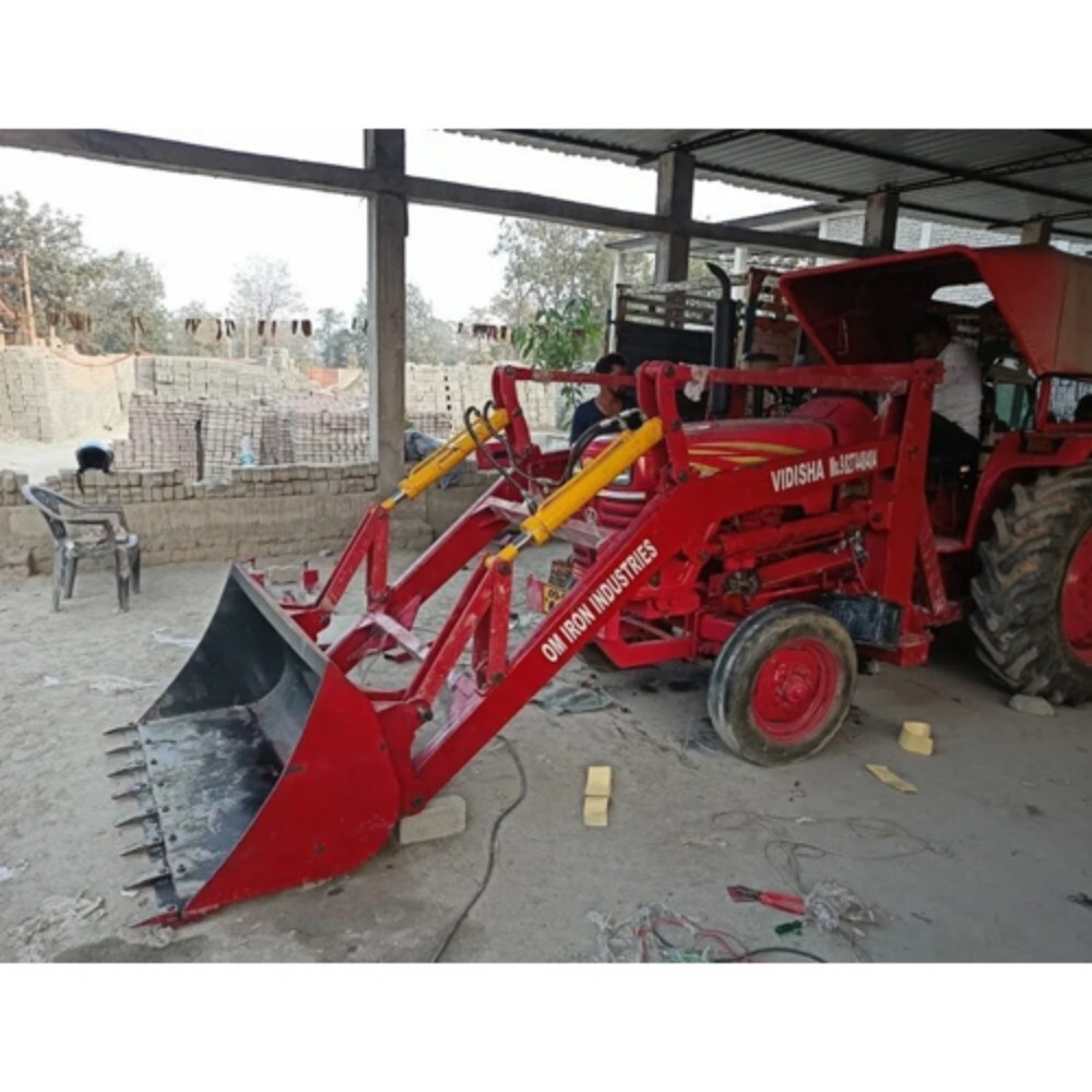 Heavy Duty Tractor Loader - Color: Red