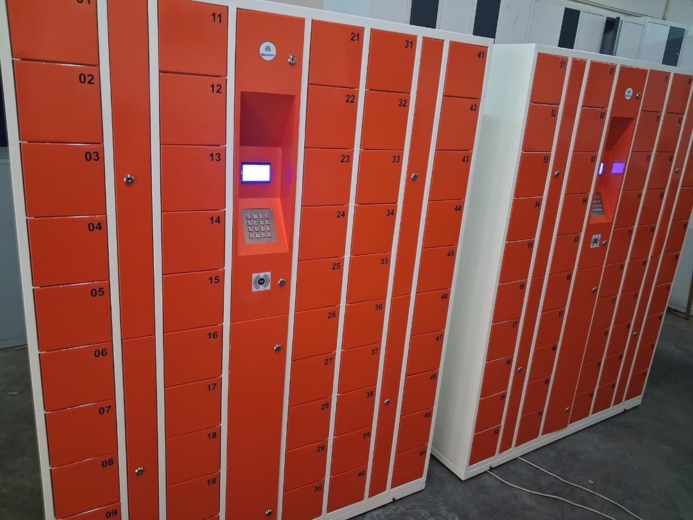 Microleaf Cellphone Locker - Shape: Rectangular/box