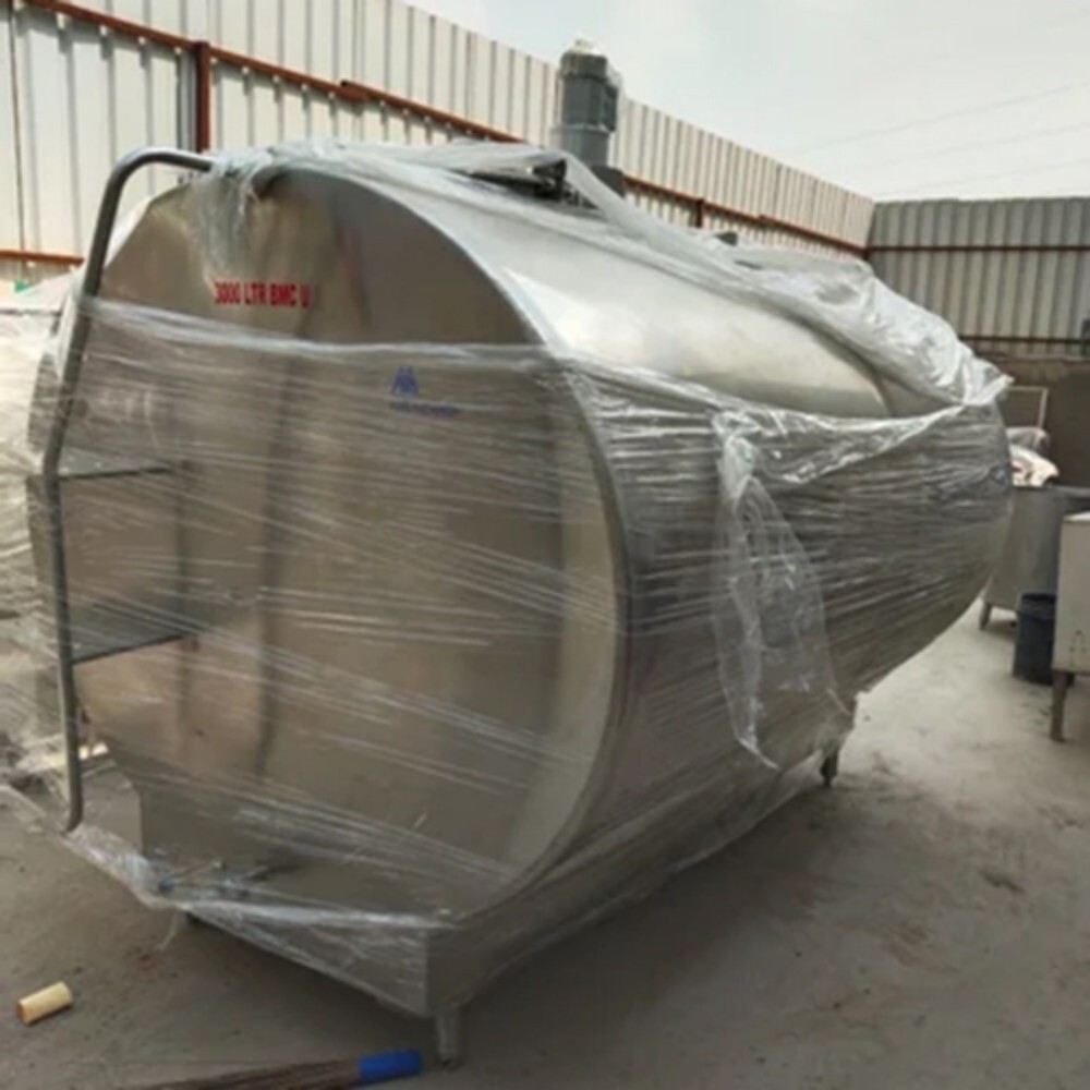 Bulk Milk Cooler