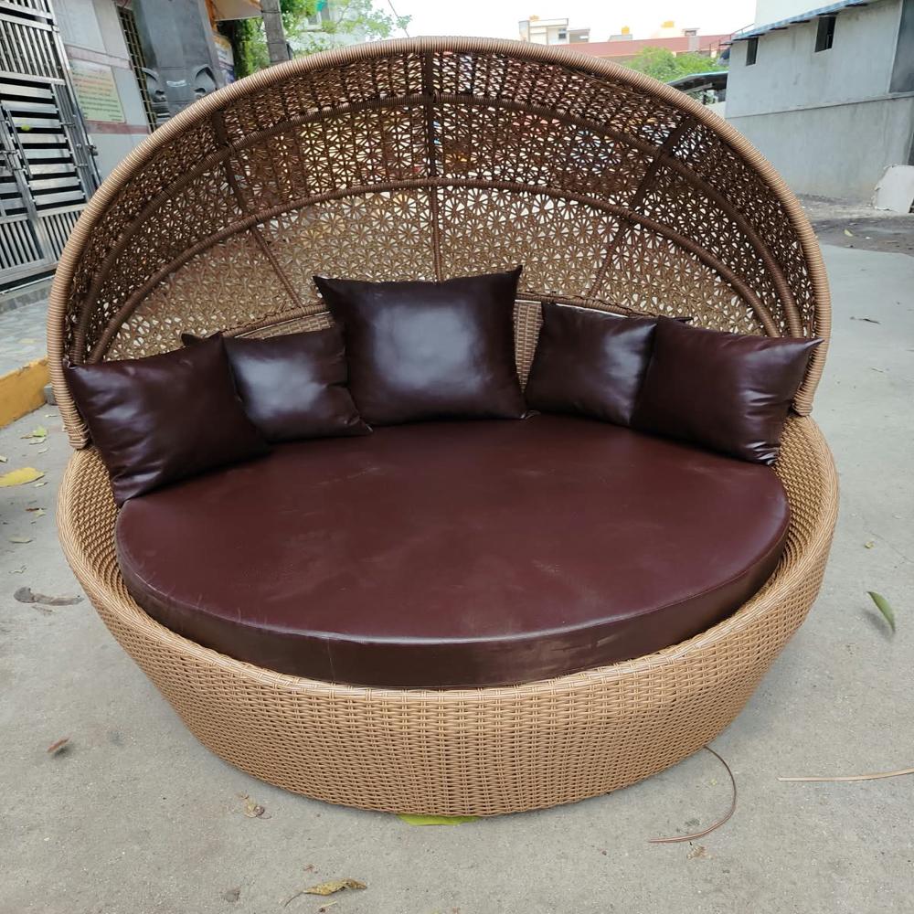 Wicker Outdoor Daybed