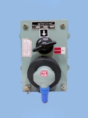 63A 440V With Isolator Fully Interlocked Switch Socket Unit Ms Enclosure Conforming To Is 13947 Is 65 - Application: Machinery