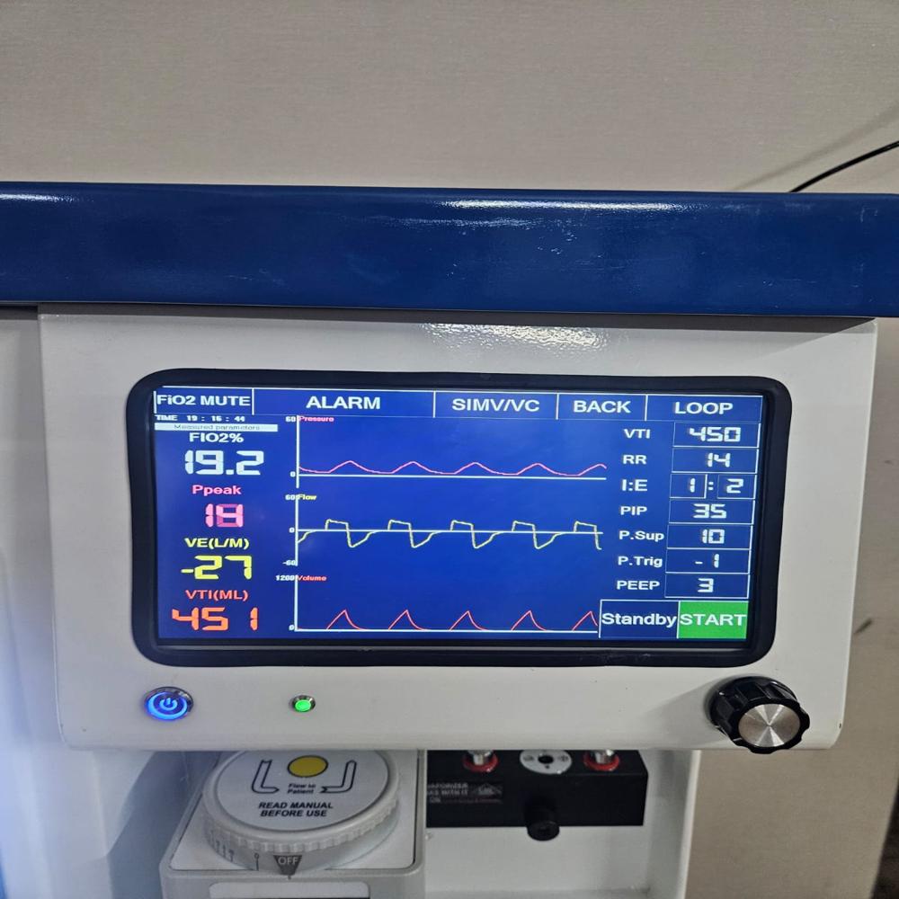 Anesthesia Machine - Metal And Durable Plastic Materials | 220-440 Volt Voltage Range, Respiratory Monitoring, Intuitive Touchscreen Display