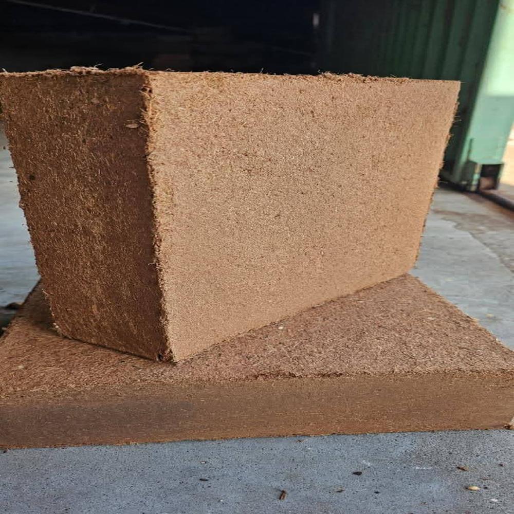 Cocopeat Blocks