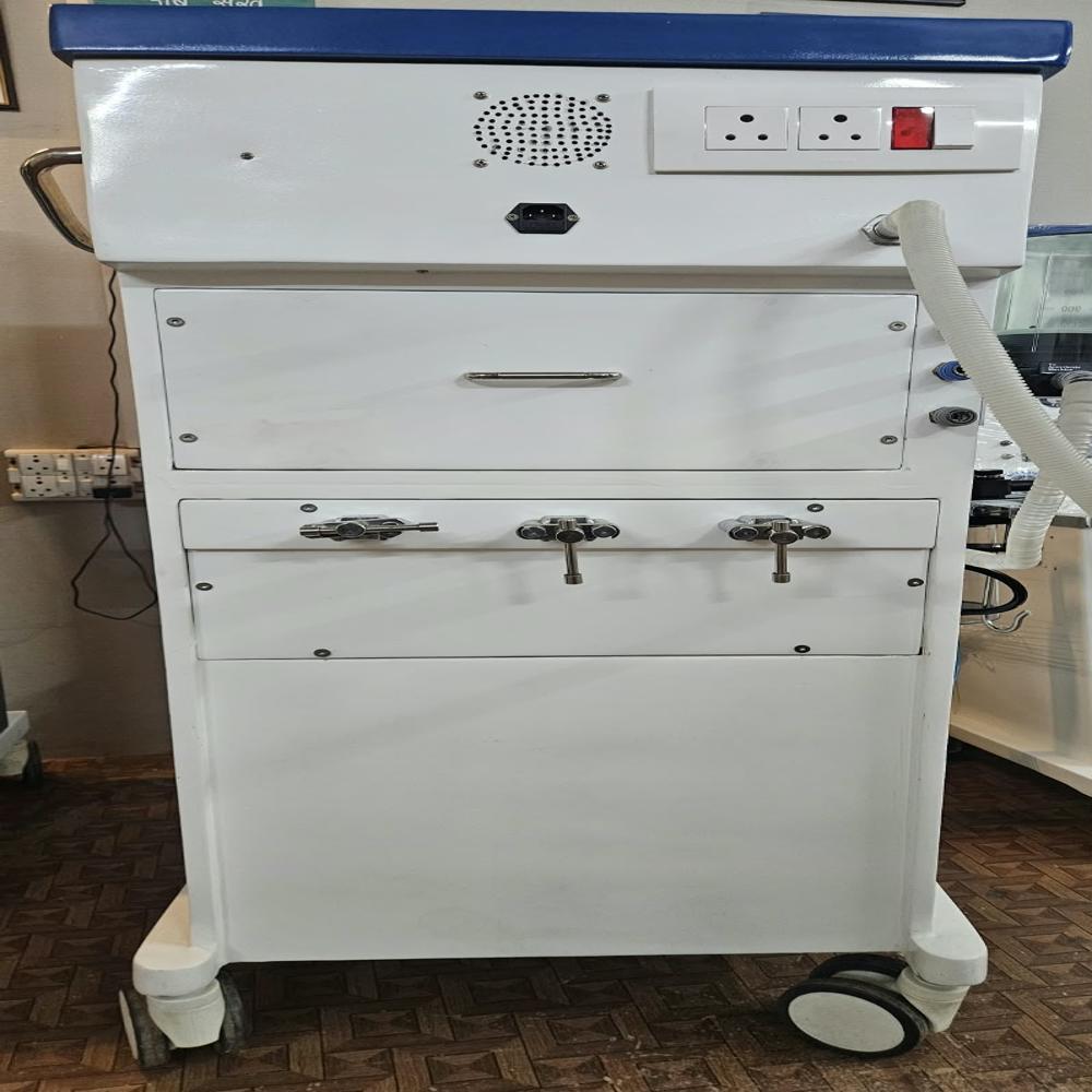 Anesthesia Machine - Metal And Durable Plastic Materials | 220-440 Volt Voltage Range, Respiratory Monitoring, Intuitive Touchscreen Display