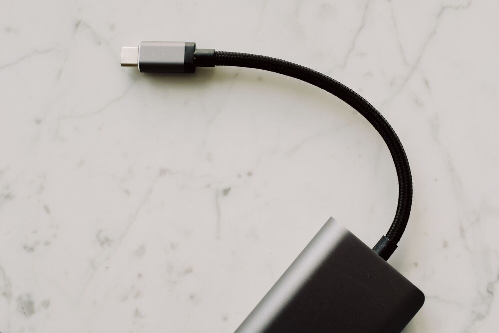 Mobile data cable