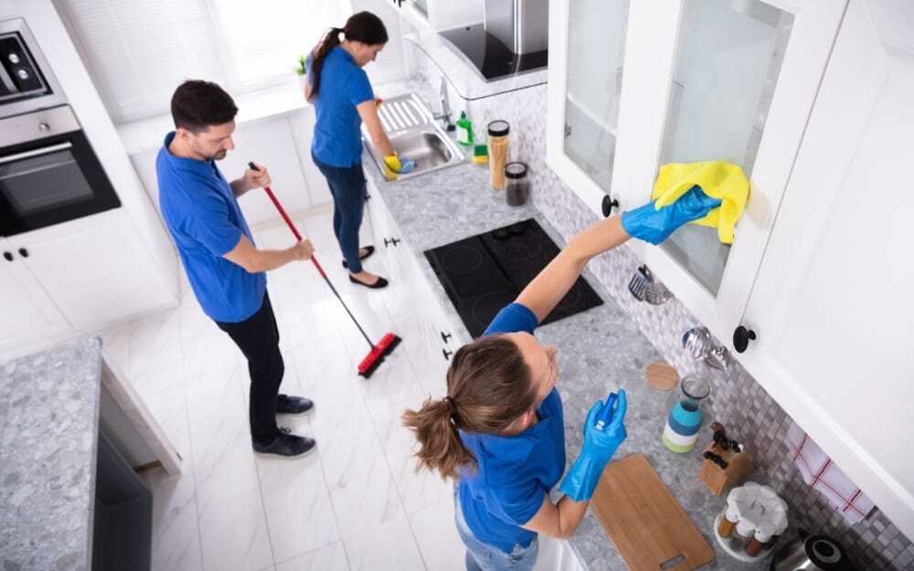 Domestic And Commercial Housekeeping Cleaning Services
