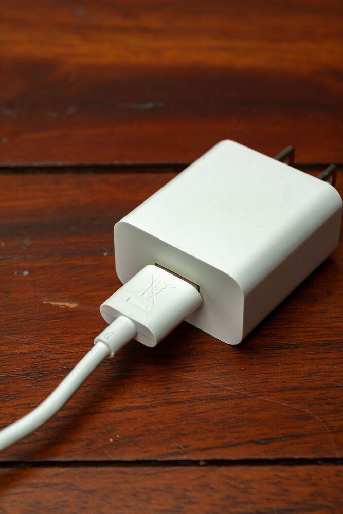 Mobile data cable
