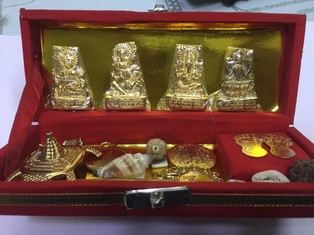 Golden Zinc Goddess Dhan Laxmi Kuber Bhandari Yantra Set