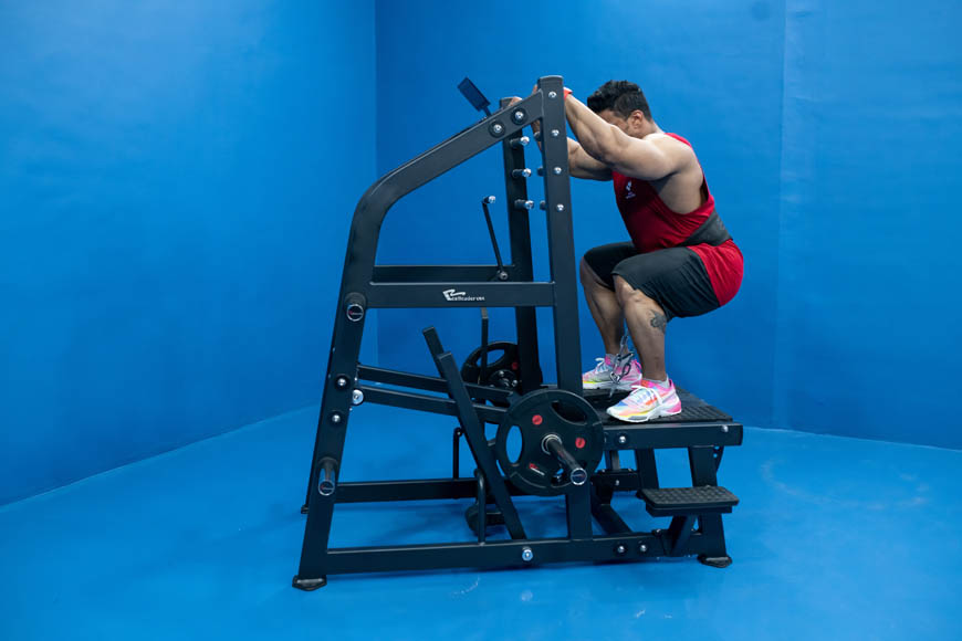 Belt Squat - Dimension (L*W*H): 1635X1800X800 Millimeter (Mm)