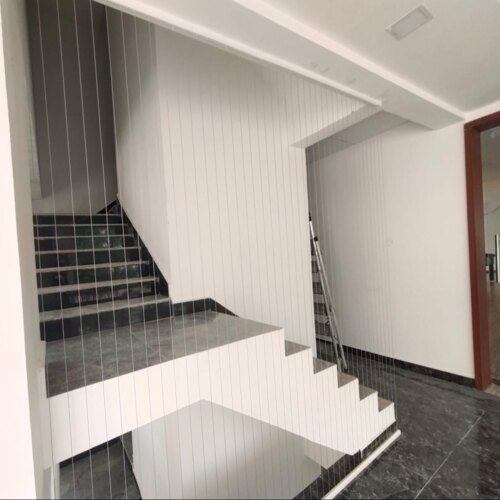 Invisible Grills for Staircase Safety