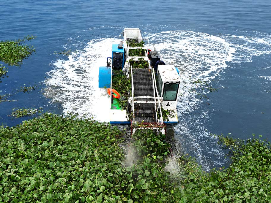 Aquatic Weed Harvester | Rudra Aquamax 100X