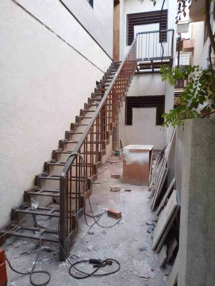 Duplex Metal Staircase