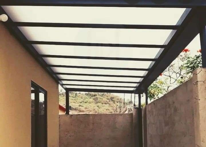 Polycarbonate Roofing Shed