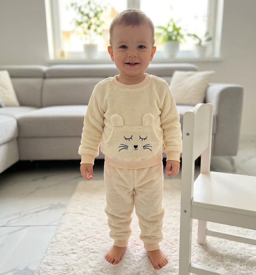 Kids Soft Cotton Sweatshirt And Jogger Set - Age Group: 1-4 Years