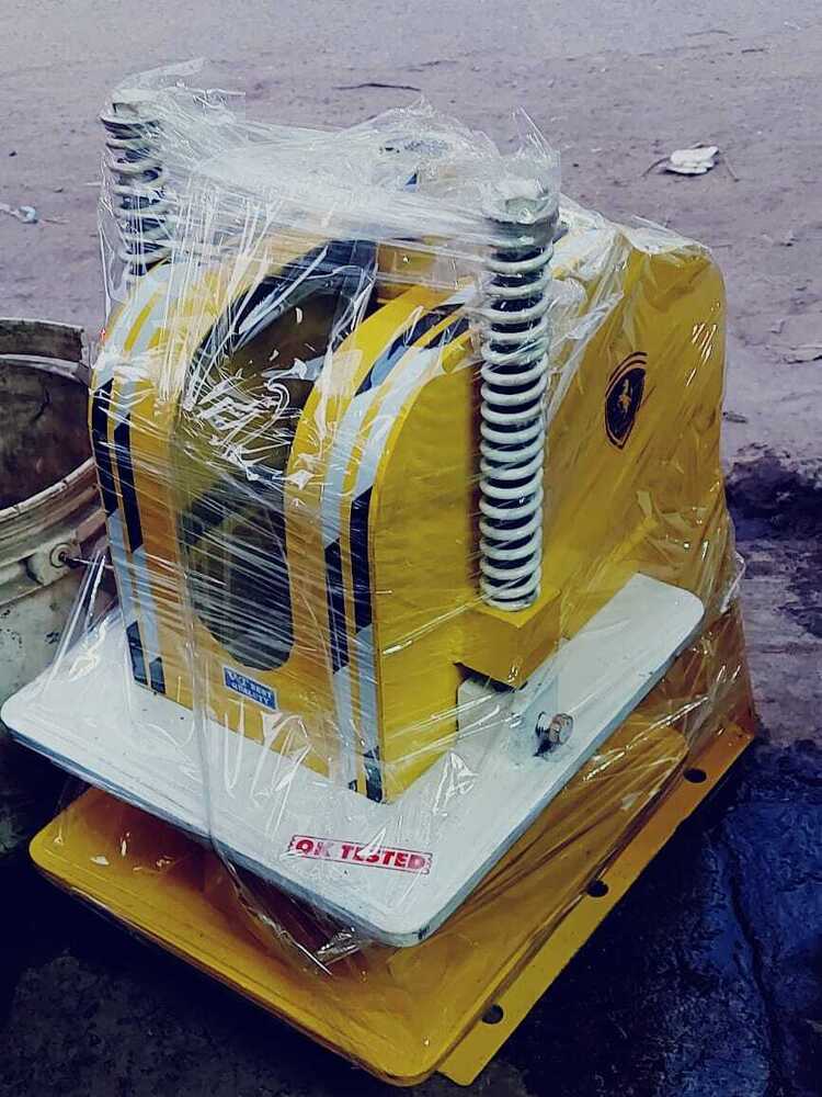 Industrial Manual Slipper Making Machine