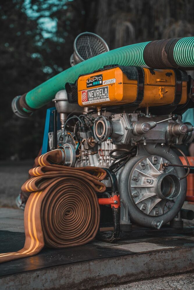 Portable Water Pump - Material: N/a