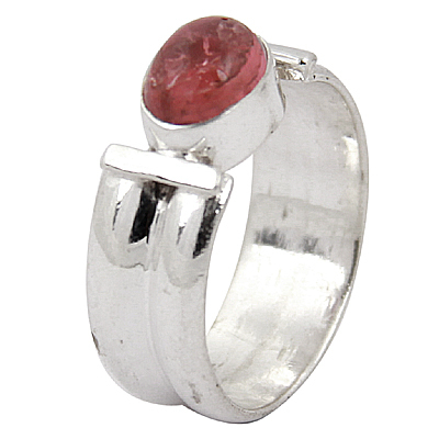 सुरुचिपूर्ण फैंसी Tanzanite रत्न चांदी की अंगूठी