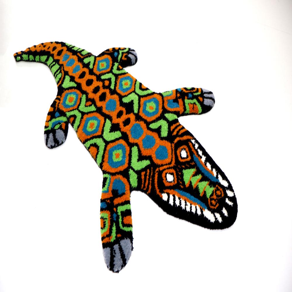 Handmade Wool Tufted Crocodile Rug Custom Animal Shaped Runner Carpet Modern Home Decor