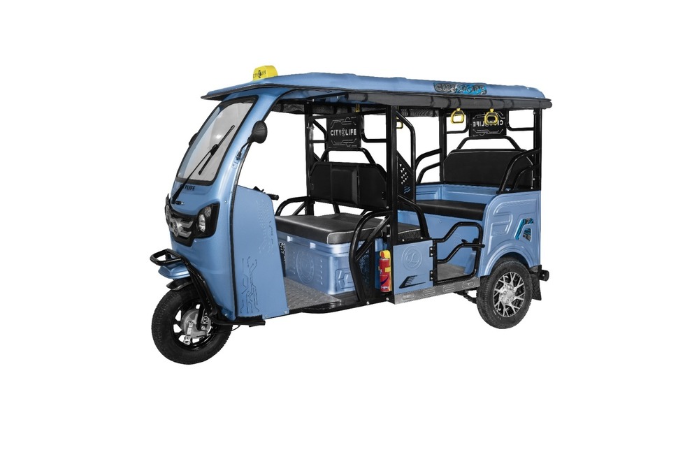 6P Ride Electric Rickshaw