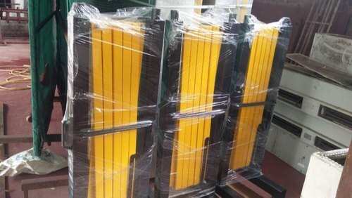 Foldable Expandable Barricades