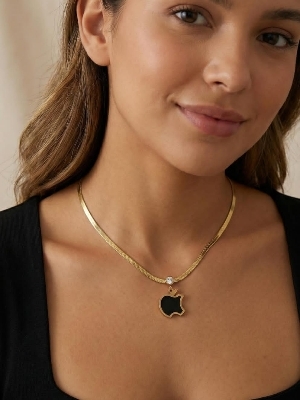 Apple pendant gold necklace