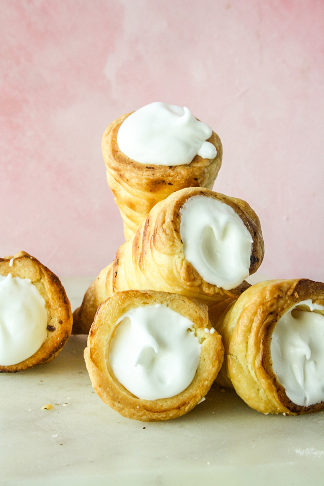 Bakery Cream Roll