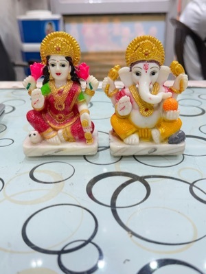 Laxmi Ganesha - Feature: Easy To Install