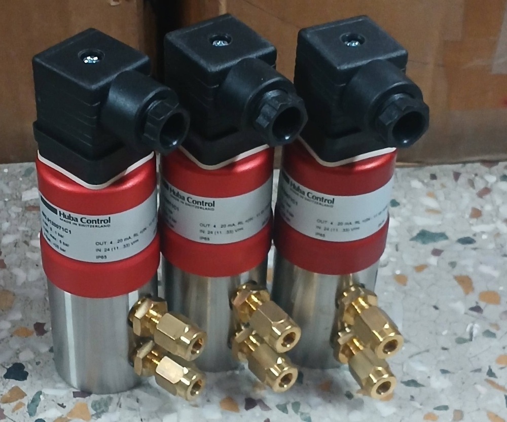HUBA Control Differential Pressure Transmitter 692.916007141 Supplier in India