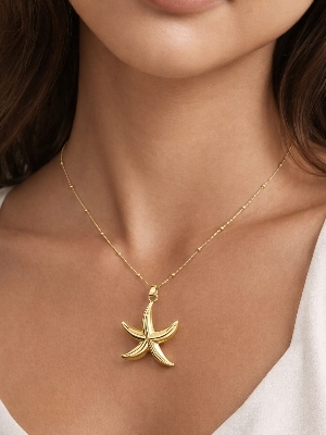 Gold Plated Starfish Pendant Necklace - Gender: Women