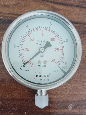 Ss 304 Pressure Gauge 10Kg/Cm2 - Accuracy: +-1.6% F. S
