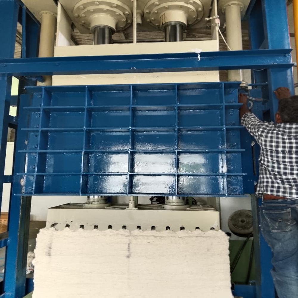 Baling Press Machine - Body Material: Stainless Steel