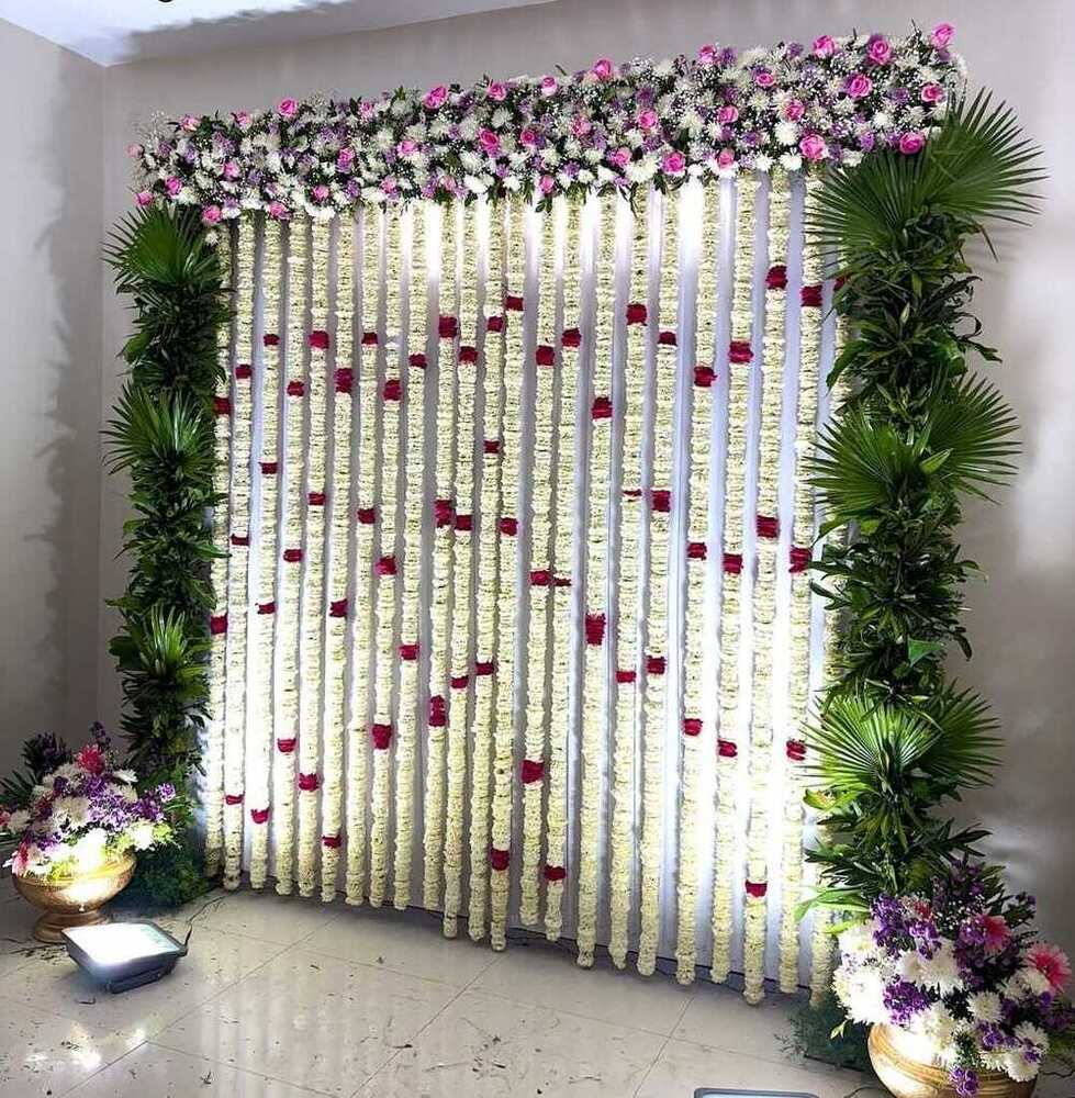 Special Garland Decor Services