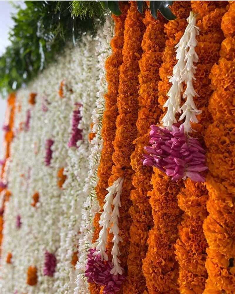 Special Garland Decor Services