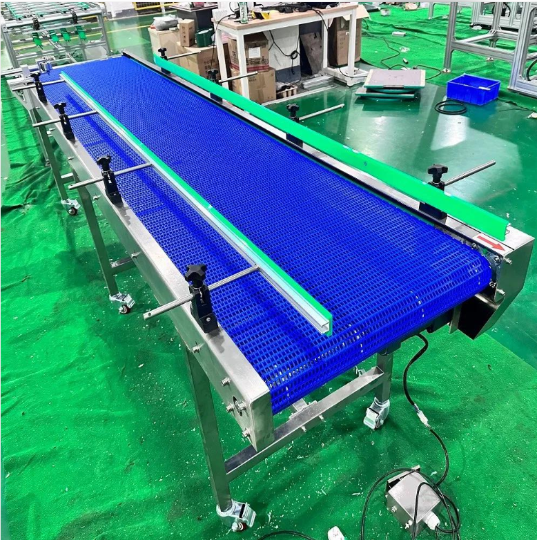 Pp Flat Belt Conveyor System - Mild Steel Frame, 500mm Belt, Green/gray, 600kg Load, End Drive, Modular Design