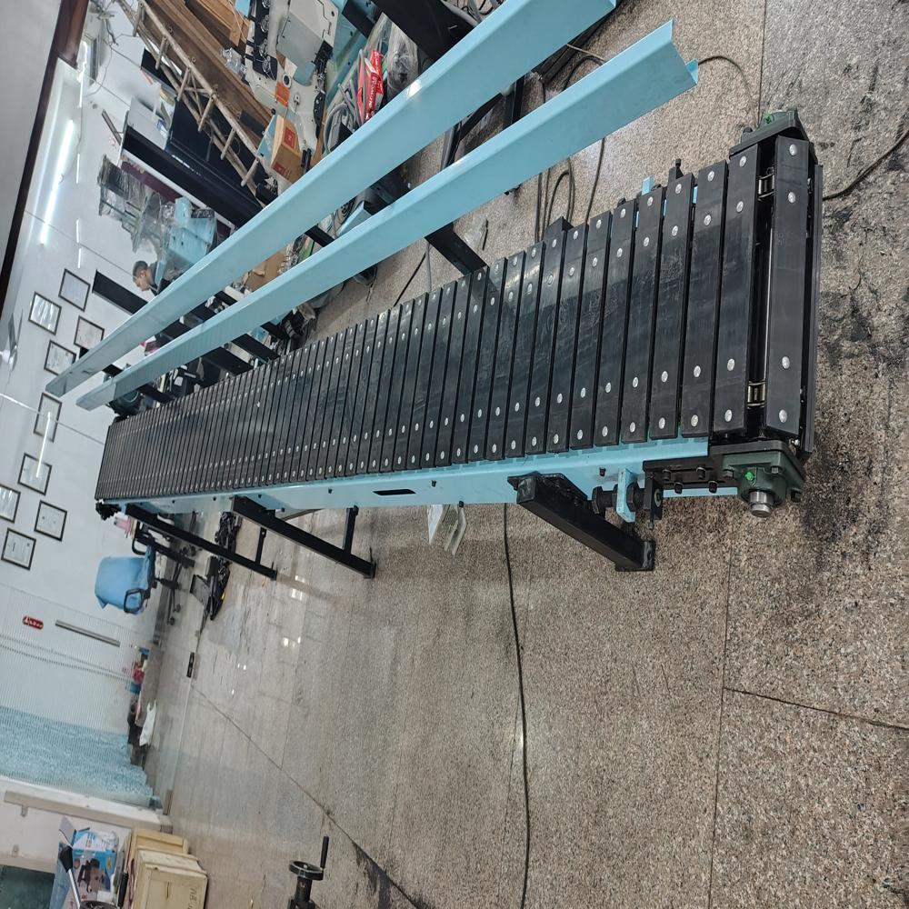 Blue UHM Slat Conveyor System