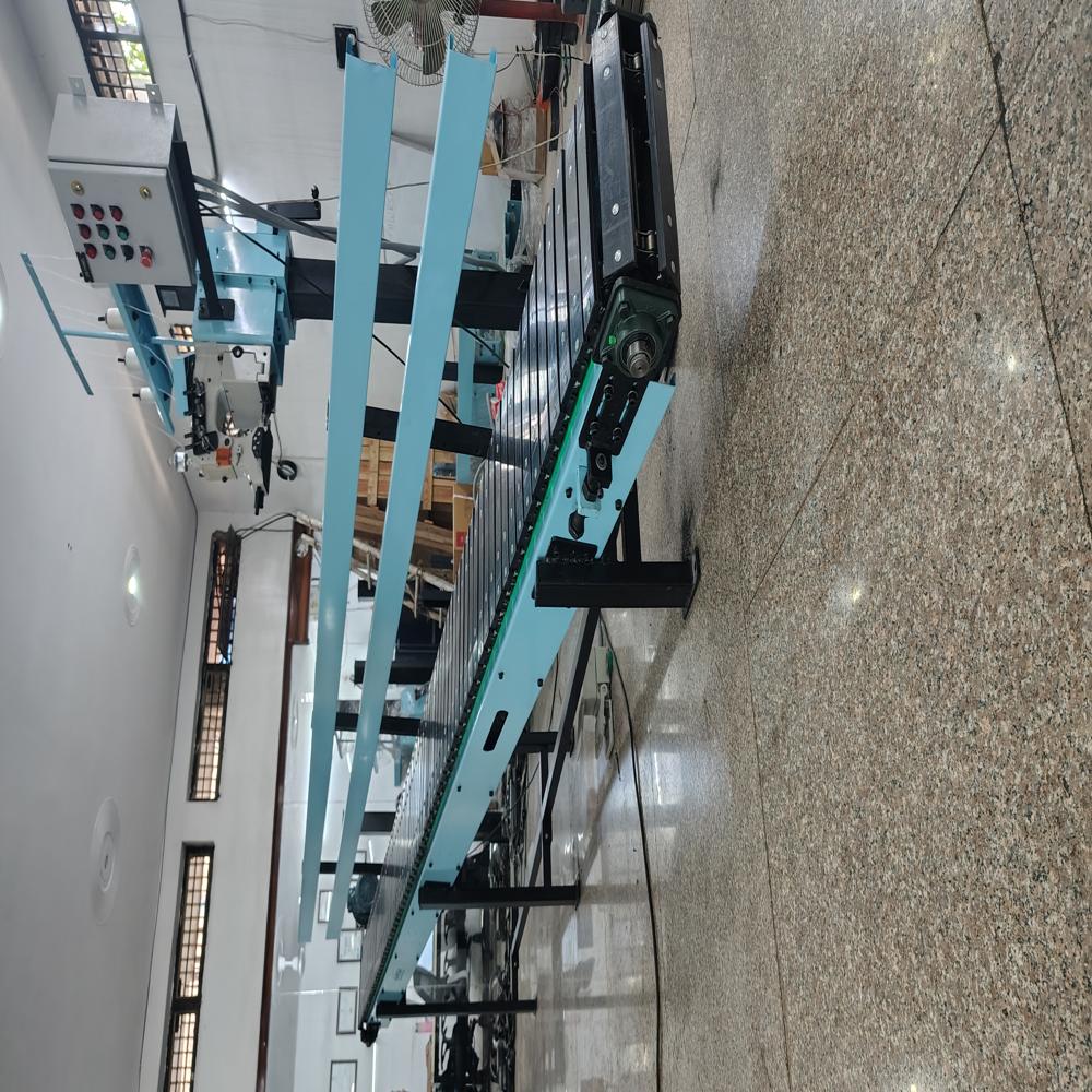 Blue UHM Slat Conveyor System
