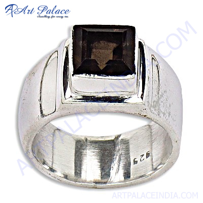 अद्भुत स्मोकी क्वार्ट्ज 925 चांदी की अंगूठी